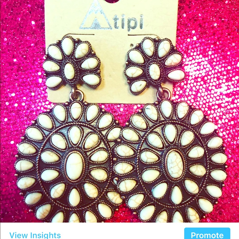Faux stone and bronze earrings